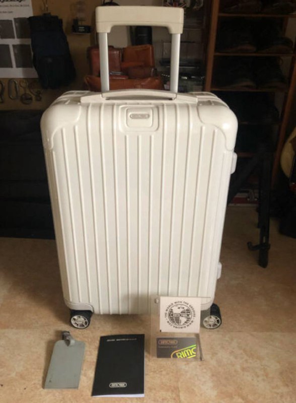 Чемодан PROxCASE, Рюкзак Adidas, Крем EXOMEGA, Настольная игра 3 в 1 2