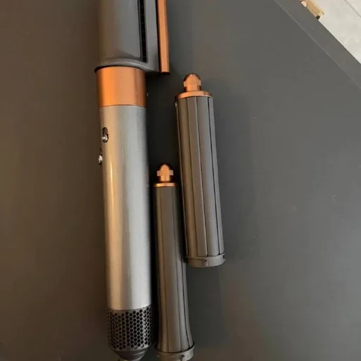 Фен Dyson