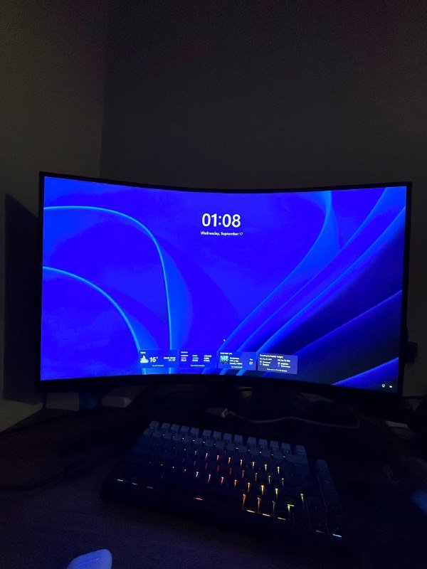 Монитор Samsung Odyssey g5 32”