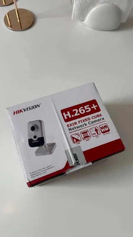 Новая Hikvision 4MP Wi-Fi камера видеонаблюдения 1