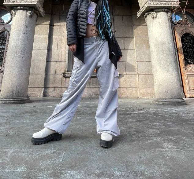 Бандажное платье, широкие штаны Zara 4