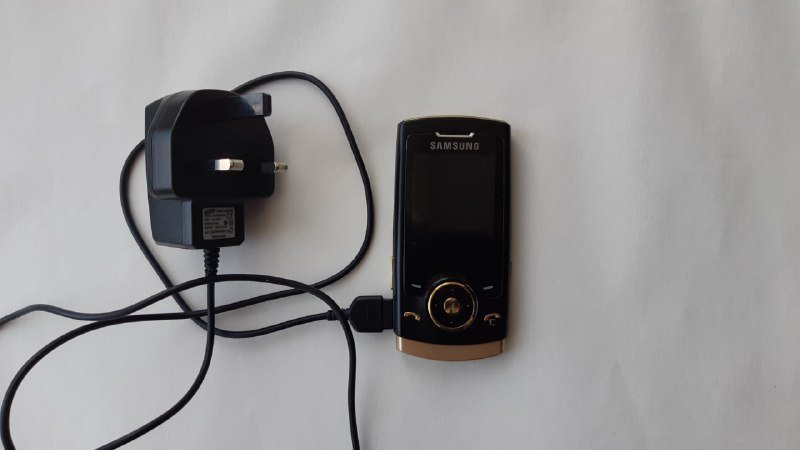 Телефон Samsung sgh u600, Телефон Nokia Lumia 635 RM-975 4