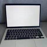 MacBook Air 13 M1 8/256 GB 6