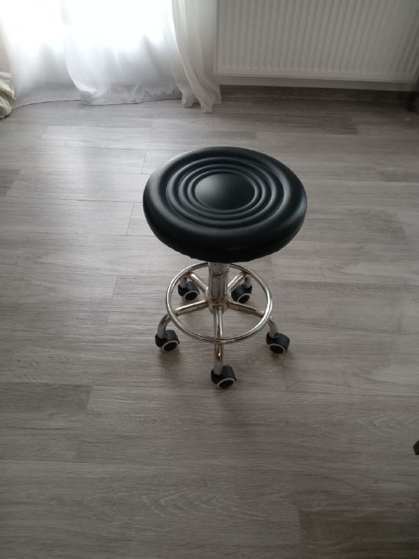 Стул с подъемом высоты 2