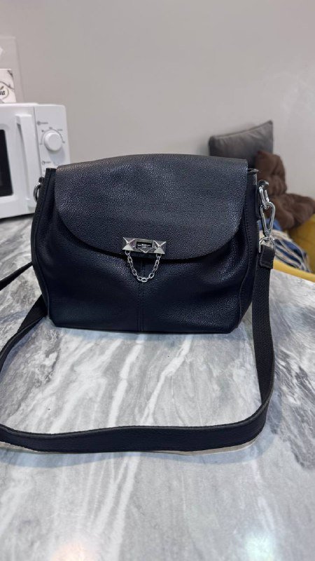 Сумка черная женская кожаная