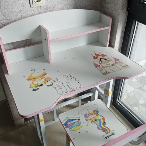 Детский стол и стул