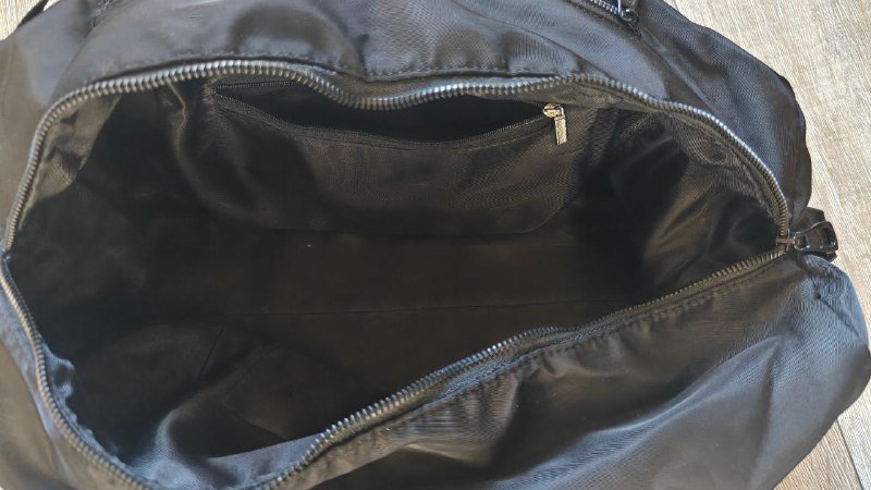 черная спортивная сумка 2