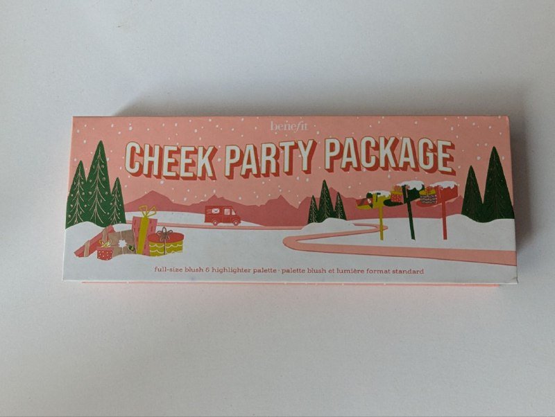 Палетка для лица Benefit Cheek Party Package