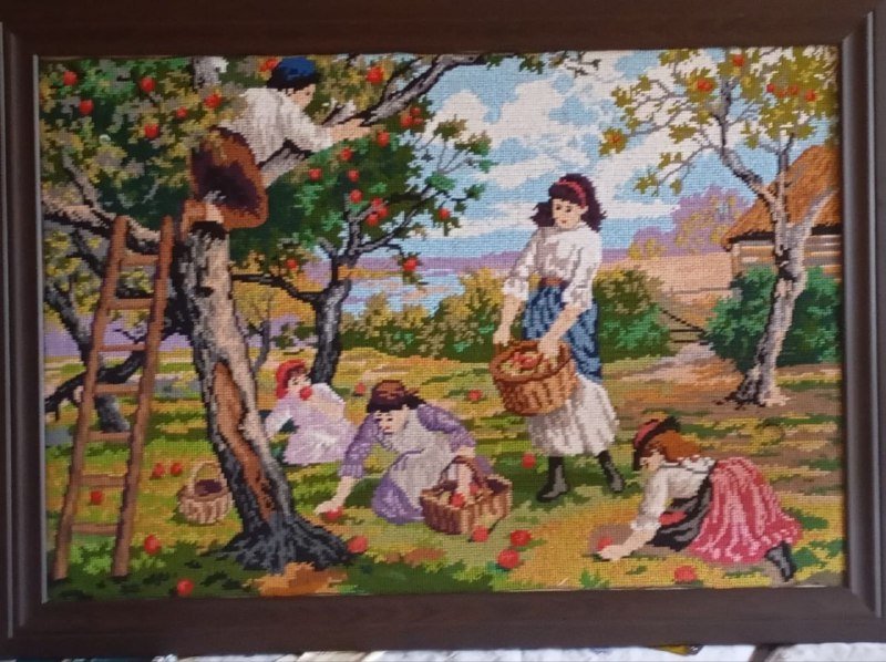 Вышитая картина ручной работы