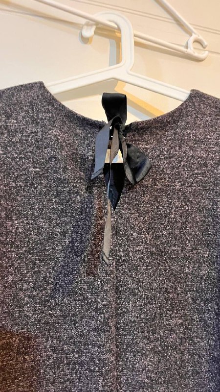 Серый и коричневый свитшоты женские, размер S 2