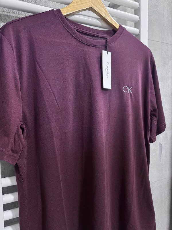 Футболка Calvin Klein унисекс размер L новая 2