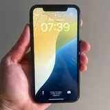 iPhone XR 64 ГБ 1