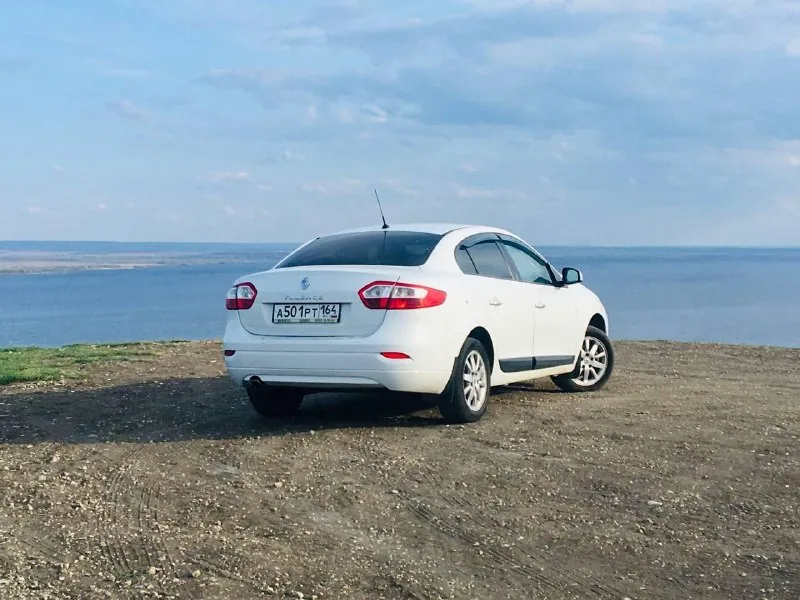 Renault Fluence 2011 წელი, 1.6 ლ, მექანიკა 1