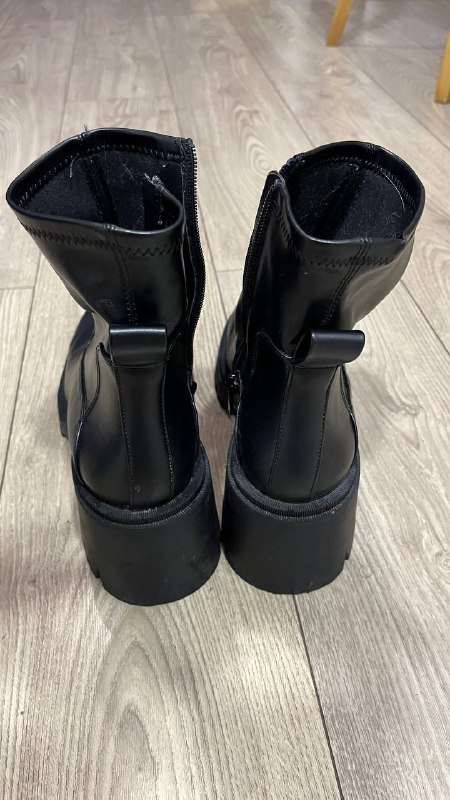 Женские ботинки ZARA размер 40 2