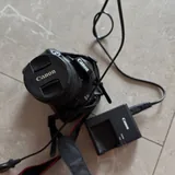 Canon EOS 4000D камера с объективом 1
