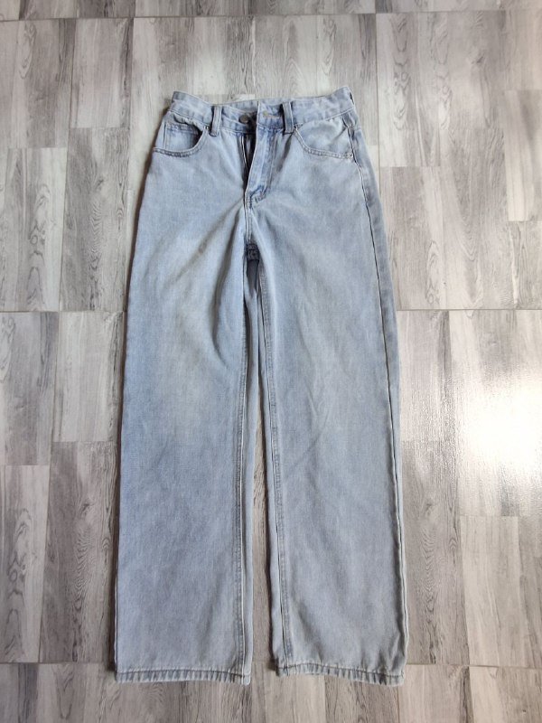 Джинсы XS, джинсовая куртка ZARA XS, платье пудровое 46