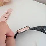 Apple Watch SE Rose Gold 2