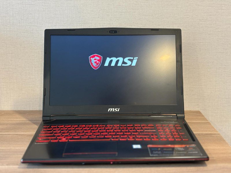 Игровой ноутбук MSI Intel i5, GTX 1050, 32Gb RAM, 240Gb SSD 8