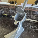 Ручная пресс-соковыжималка для цитрусовых и граната 3