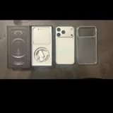 iPhone XR 1