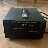 Трансформатор ELC T-3000 Step Up & Down 1