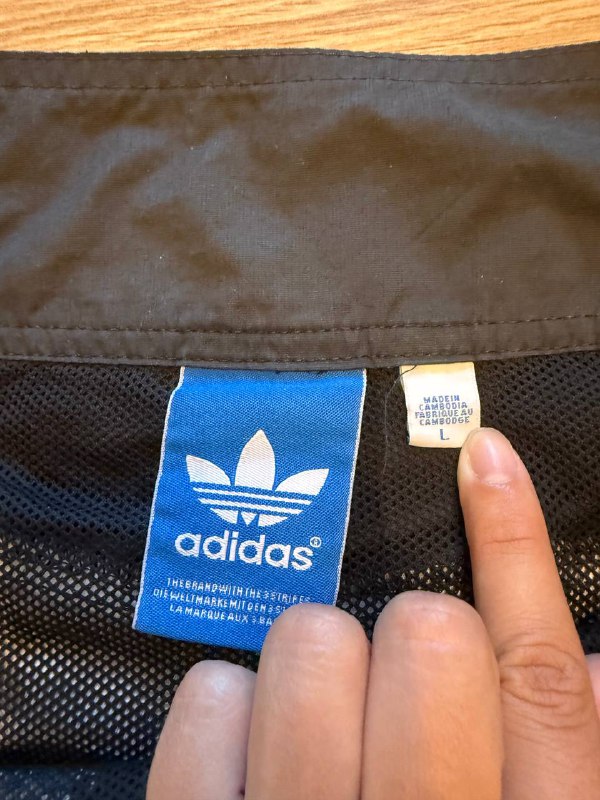Шорты Adidas размер L, 3 пары трусов новые 3