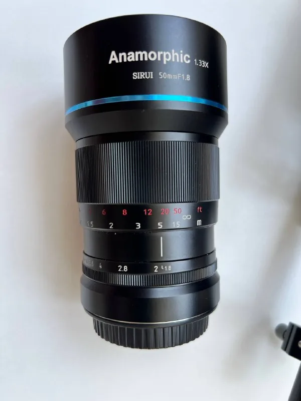 Объектив Sirui 50mm анаморфот для Sony 1