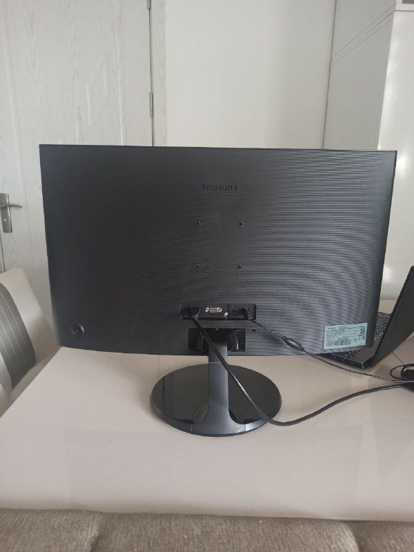 Монитор 27" Samsung CF39 C27F390FHI 6