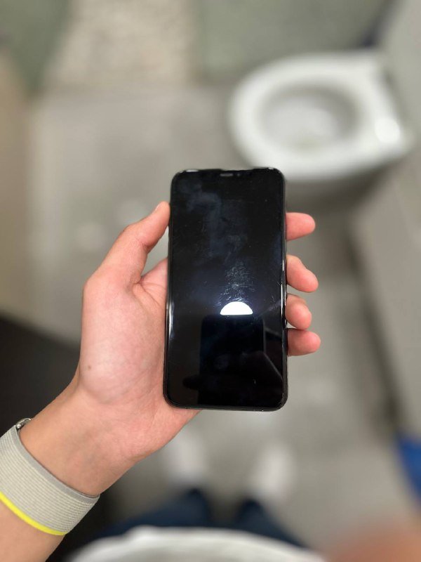 64GB iPhone 11 Pro с Face ID и новой батареей 3