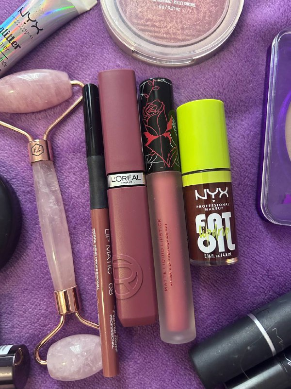 Косметика, кисточки, органайзеры, роллер из кварца 5