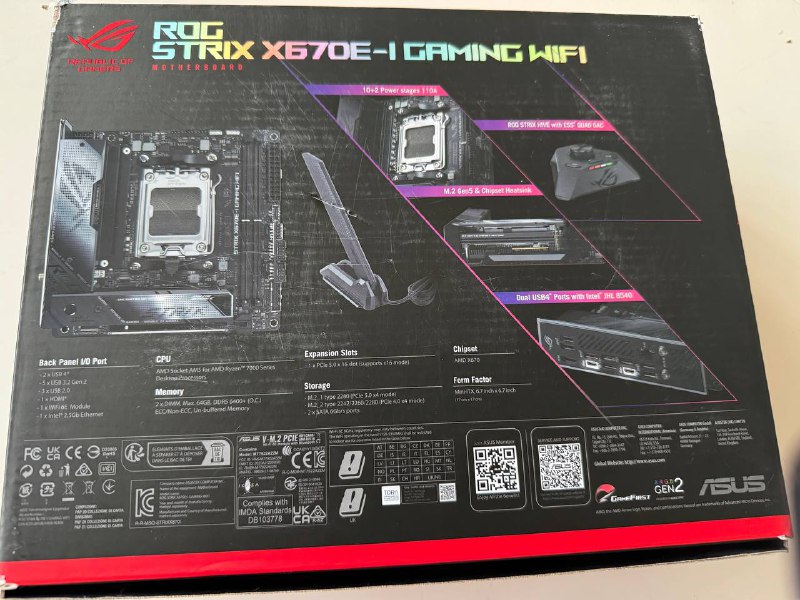 Материнская плата Asus ROG Strix X670E-I ITX для AMD 2