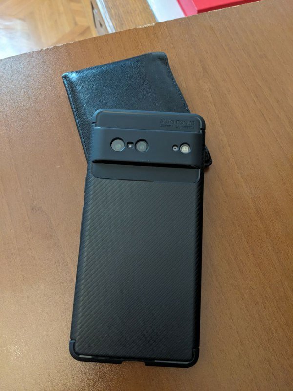 Google Pixel 7 с чехлом 3