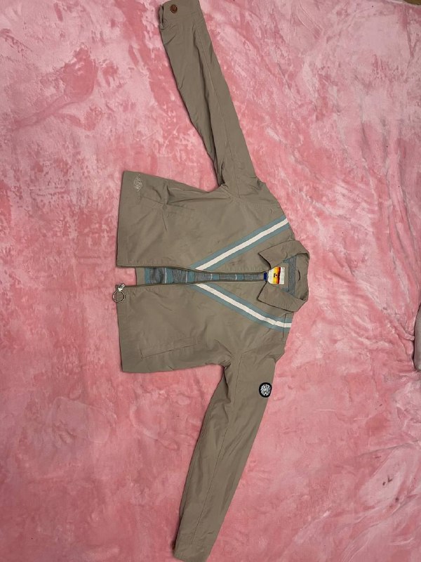 Ветровка Super Dry, Джинсовое кимоно Mango, Футболка Night Addict