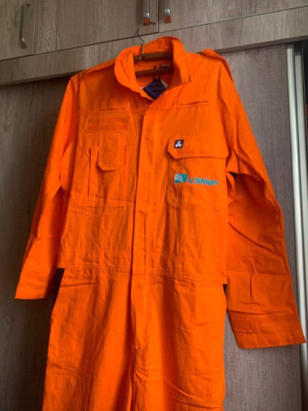 Робы, защитный плащ, спасательный жилет