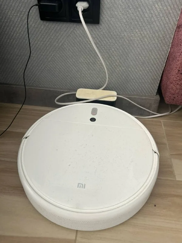 Робот пылесос Mi Vacuum Mop Cleaner