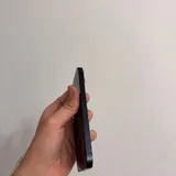 iPhone 13 128GB SIM + eSIM 8