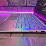 ASUS VivoBook S13 X330UA 3