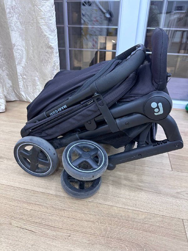 Коляска Maxi Cosi Lara2 3