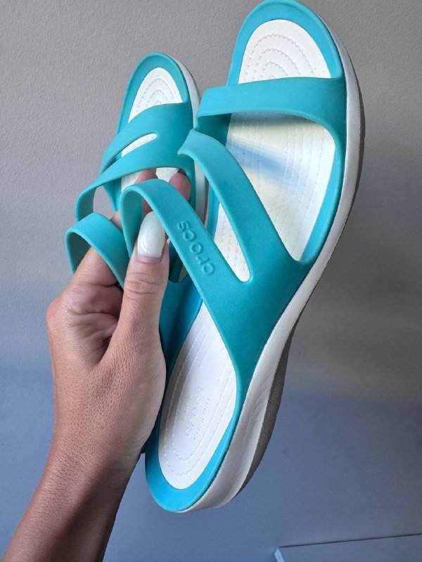 Шлепки Crocs 38/39 женские новые 1
