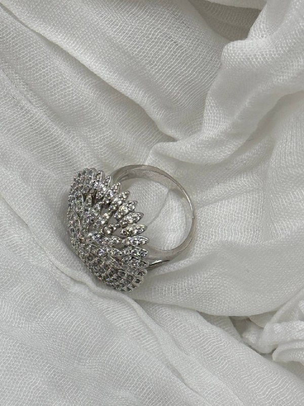 Vintage rings and accessories 9