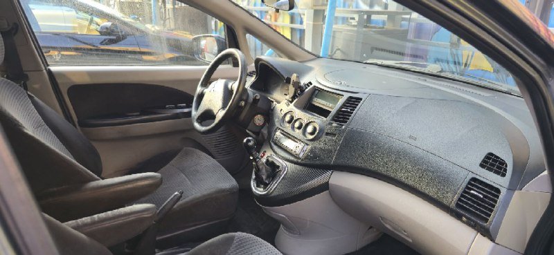 Mitsubishi Grandis 2.0 diesel 2005 механика 7