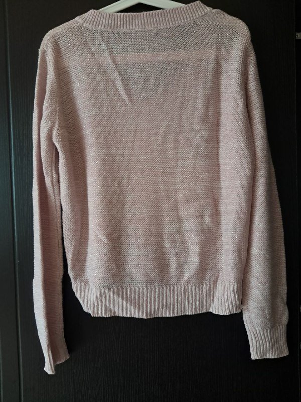 Свитер женский размер М 2