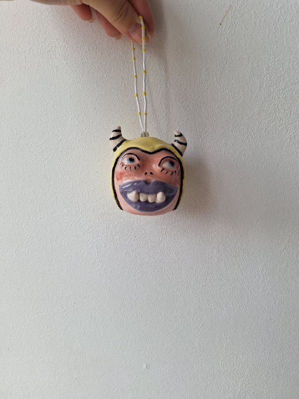 книга с наклейками Отель 6