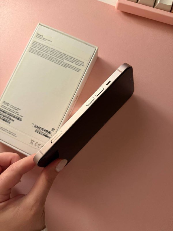 iPhone 13 128 ГБ розовый 4