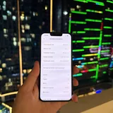 iPhone 14 4