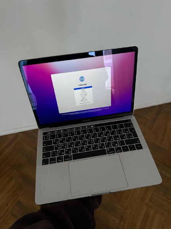 MacBook Pro 13-inch 2019 2