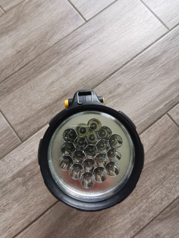 Фонарик LED 2