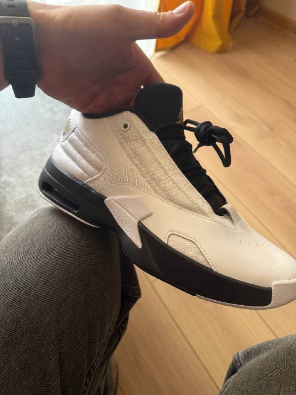 мужские и женские кроссовки Jordan 2