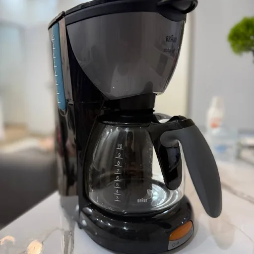 Кофеварка Braun с подогревом и фильтрами