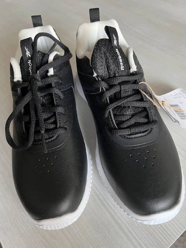 Кроссовки Reebok размер 34 черные